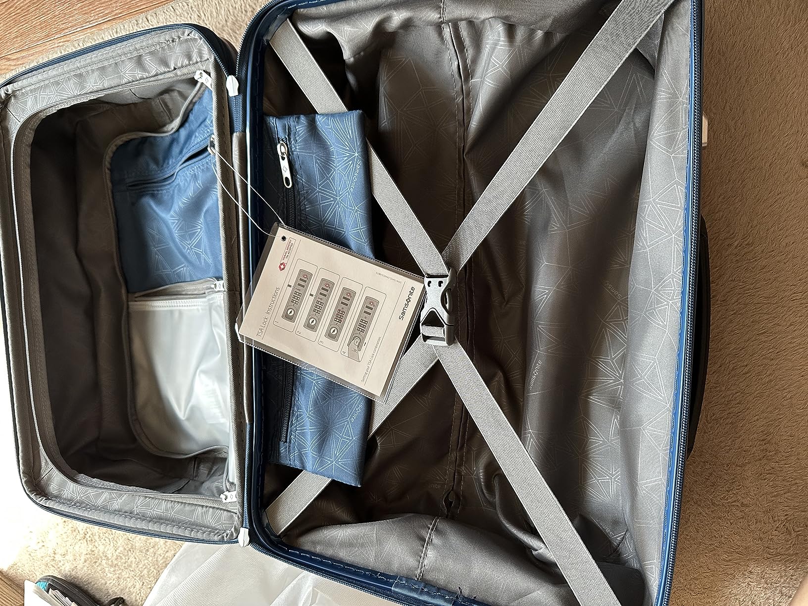 サムソナイト ヴォラントの内装