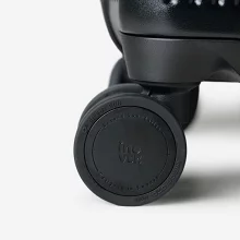 INV750DORのキャスター