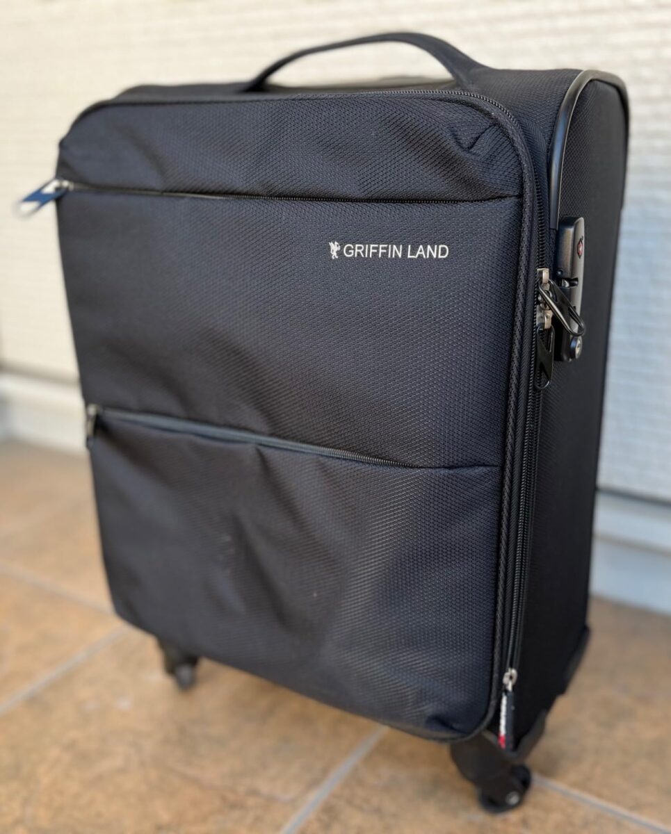 グリフィンランド AIR6327 正面