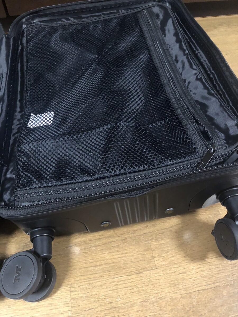 STAND U plusの内装