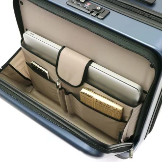 マックスパス3のフロントポケット